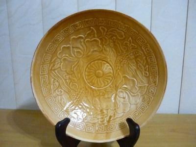 宋定窯瓷器真?zhèn)舞b定指南 從紋理到工藝的全面解析